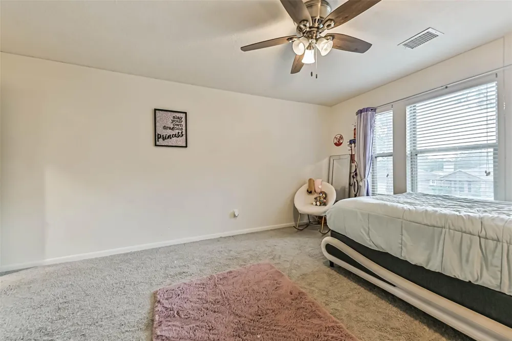 2115 Aberdeen Drive League City, TX 77573