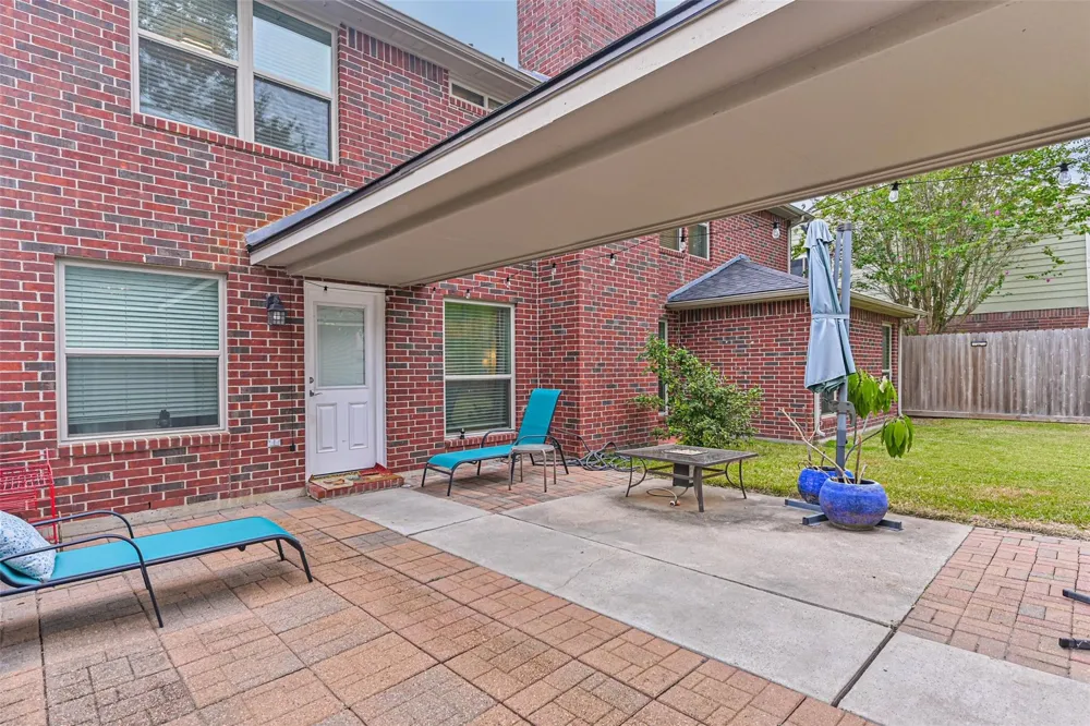 2115 Aberdeen Drive League City, TX 77573