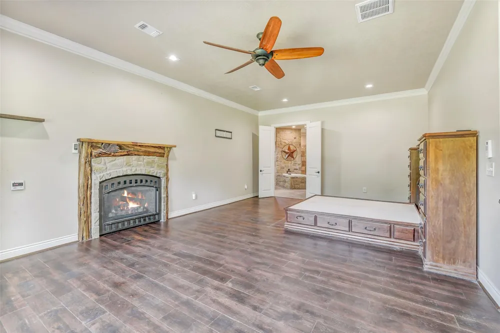 41545 Fm 3346 Road Hempstead, TX 77445
