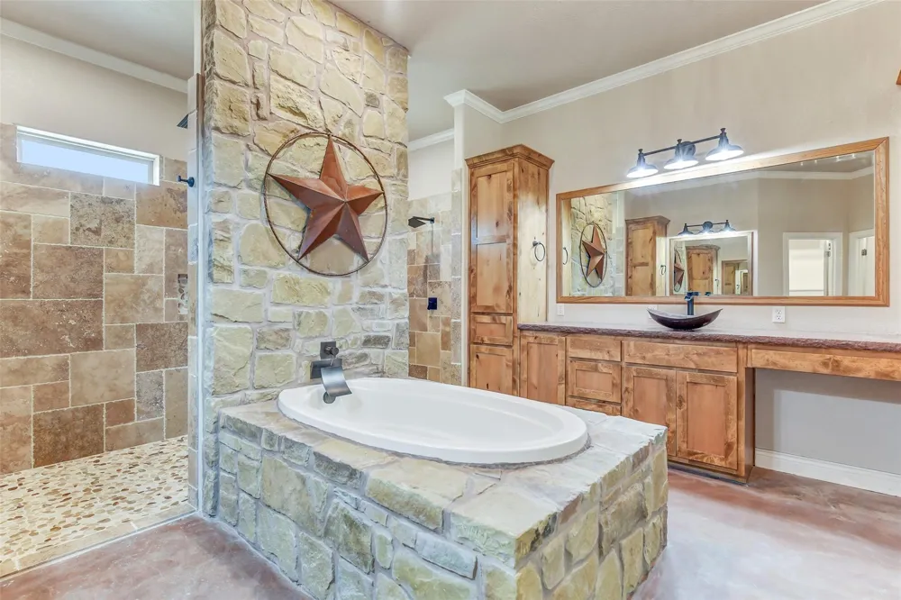 41545 Fm 3346 Road Hempstead, TX 77445