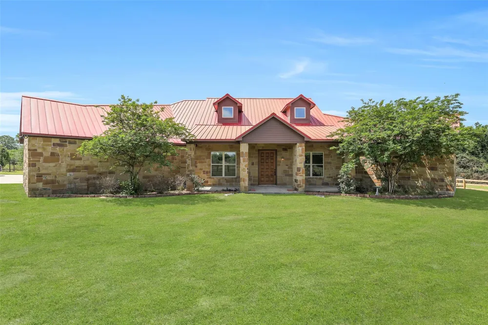 41545 Fm 3346 Road Hempstead, TX 77445