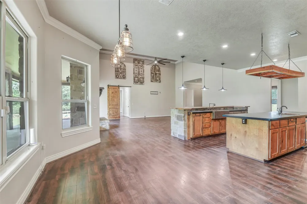 41545 Fm 3346 Road Hempstead, TX 77445