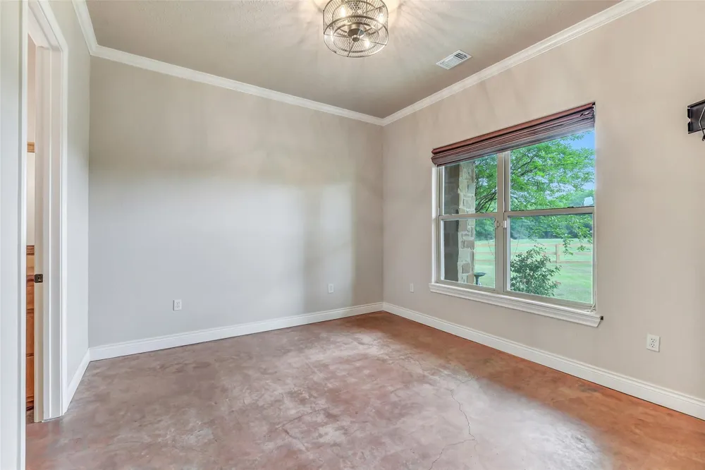 41545 Fm 3346 Road Hempstead, TX 77445