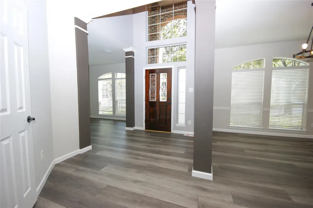 2905 Autumn Creek Drive Friendswood, TX 77546