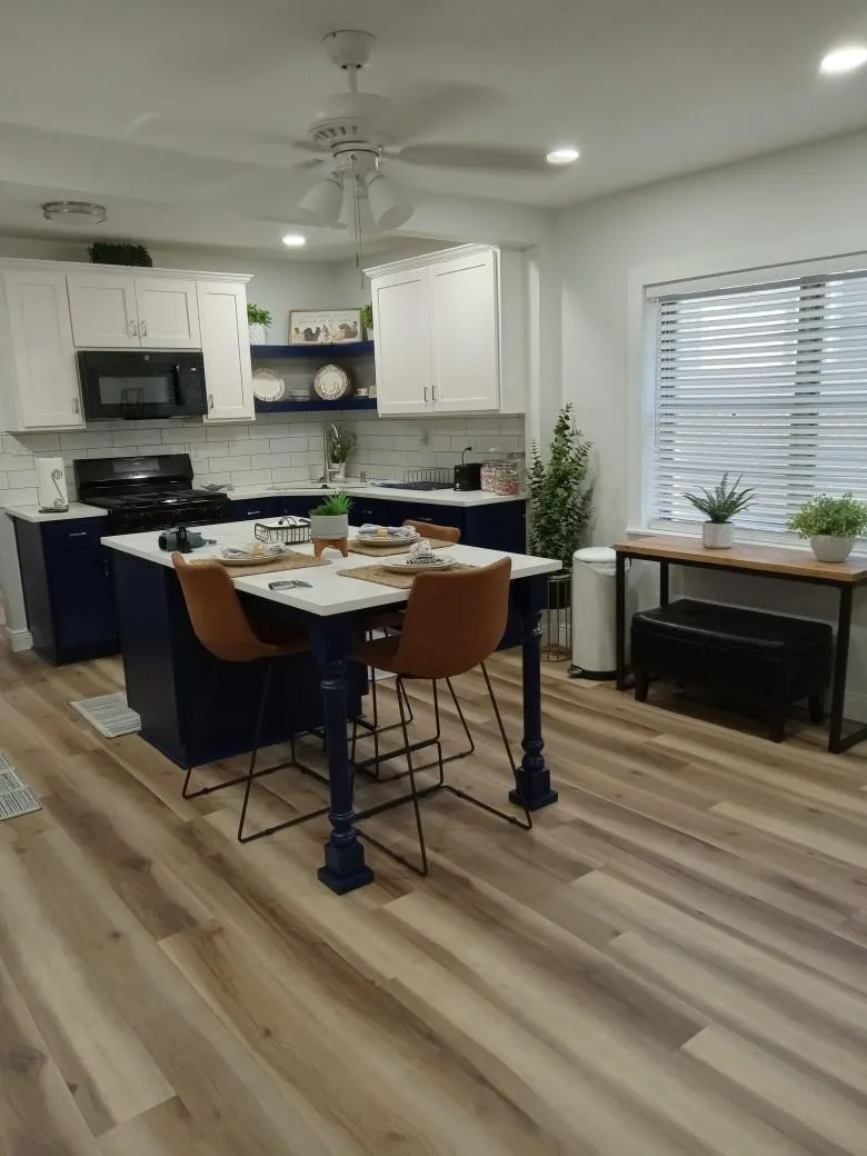 3211 Penn Street Houston, TX 77093