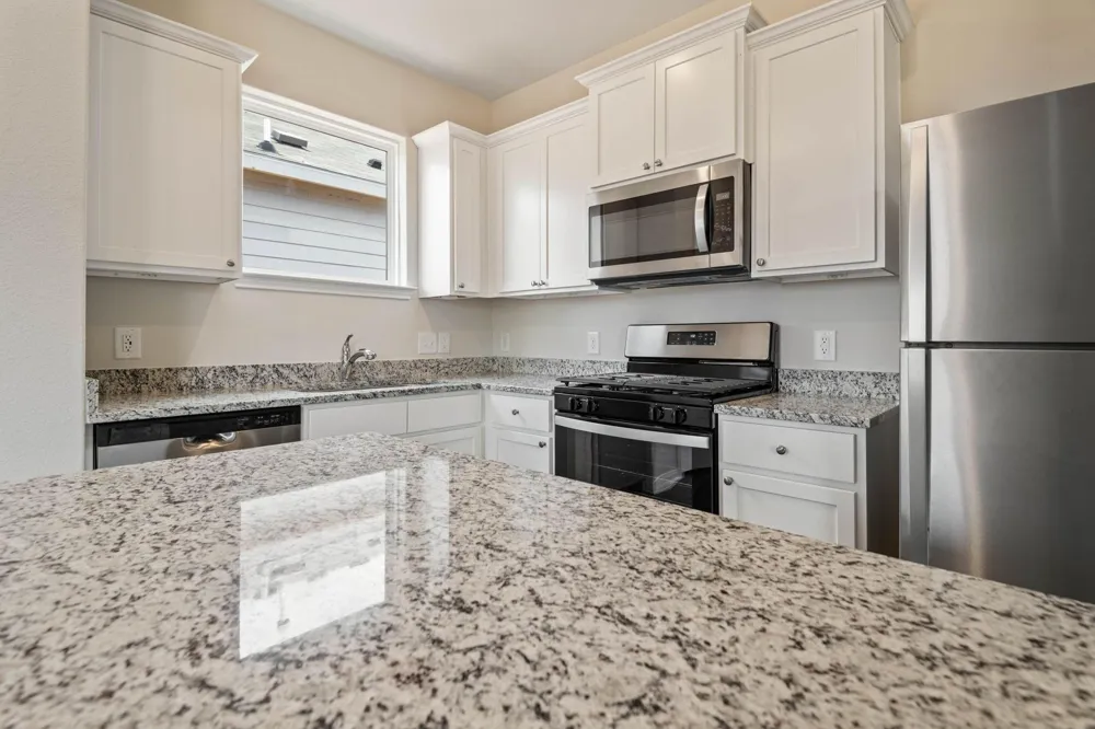 356 Fastboy Lane Waller, TX 77484