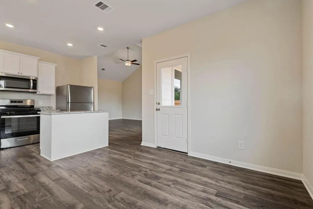 356 Fastboy Lane Waller, TX 77484