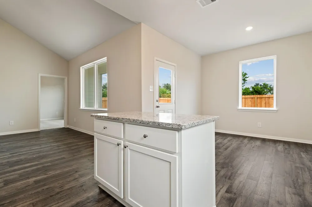 356 Fastboy Lane Waller, TX 77484