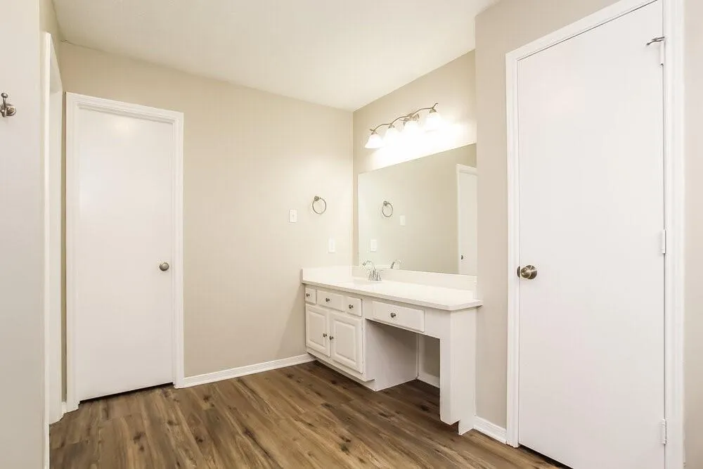 302 Dunford Court Highlands, TX 77562
