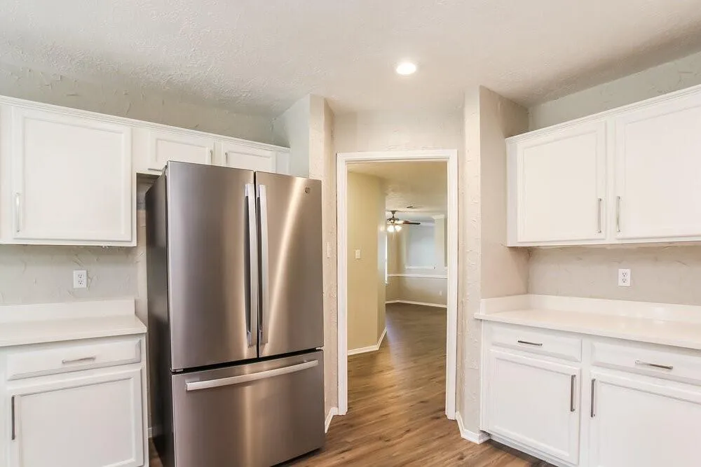302 Dunford Court Highlands, TX 77562