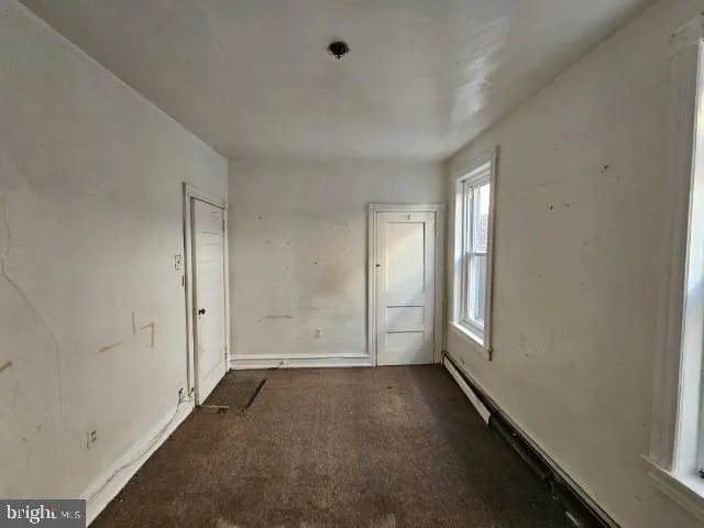 1424 W SPARKS STREET Philadelphia, PA 19141