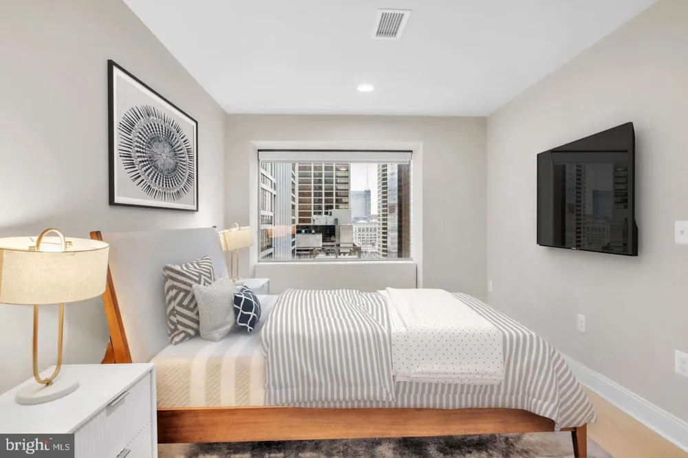 1801 MARKET STREET #1719 Philadelphia, PA 19103
