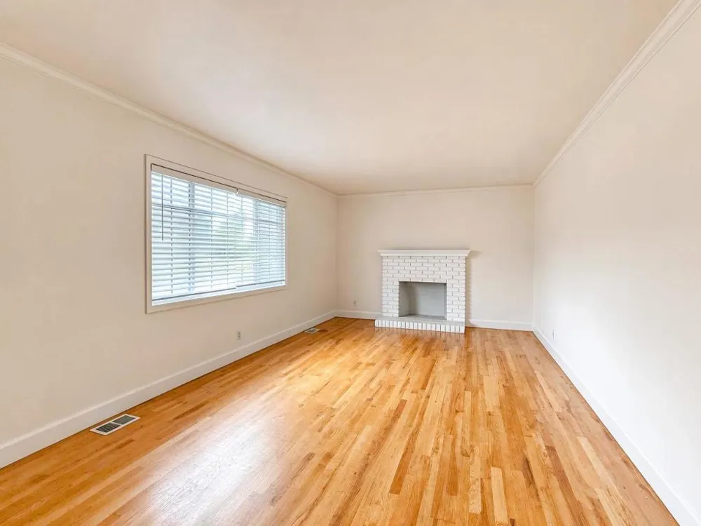 10 Chalon Circle Salinas, CA 93901