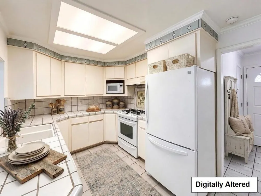 10 Chalon Circle Salinas, CA 93901