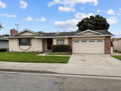 10 Chalon Circle