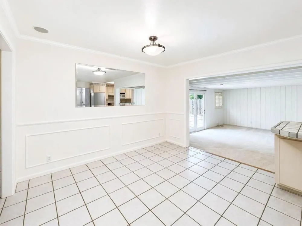 10 Chalon Circle Salinas, CA 93901