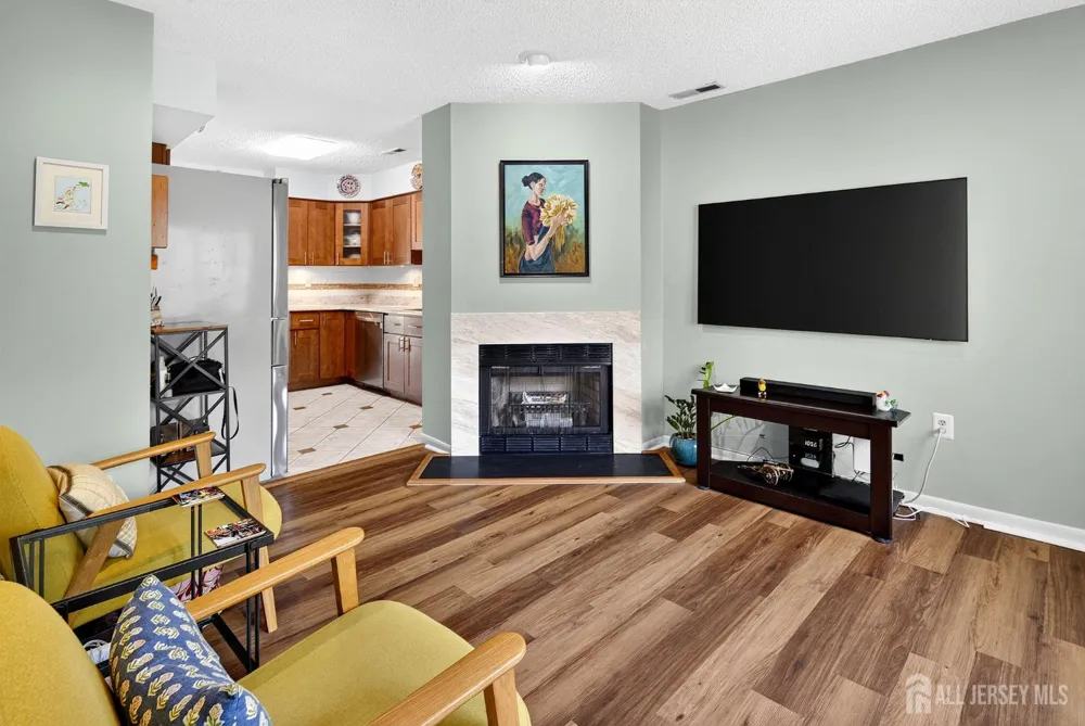 63 Thoreau Drive Plainsboro, NJ 08536