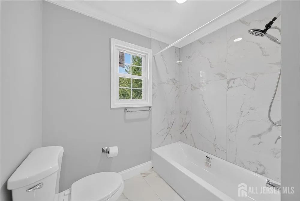 22 Mary Ellen Drive Edison, NJ 08820