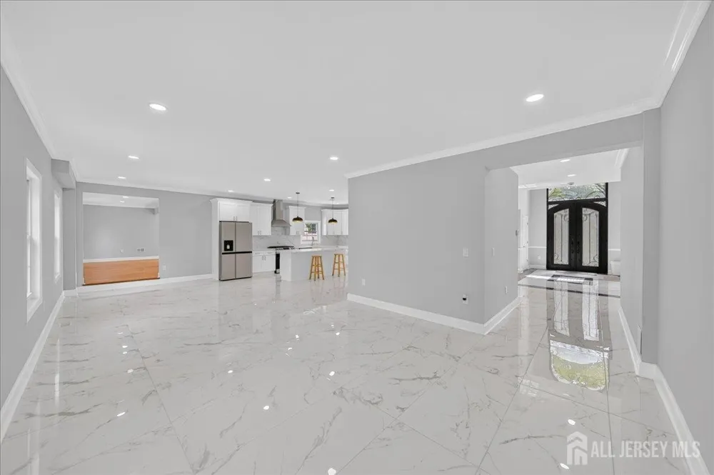 22 Mary Ellen Drive Edison, NJ 08820