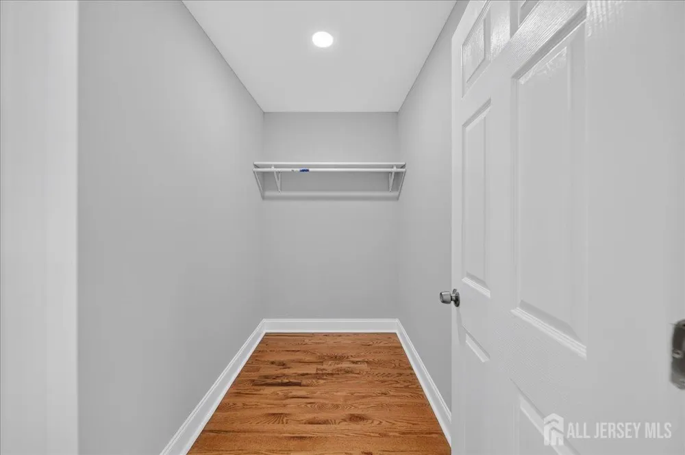 22 Mary Ellen Drive Edison, NJ 08820