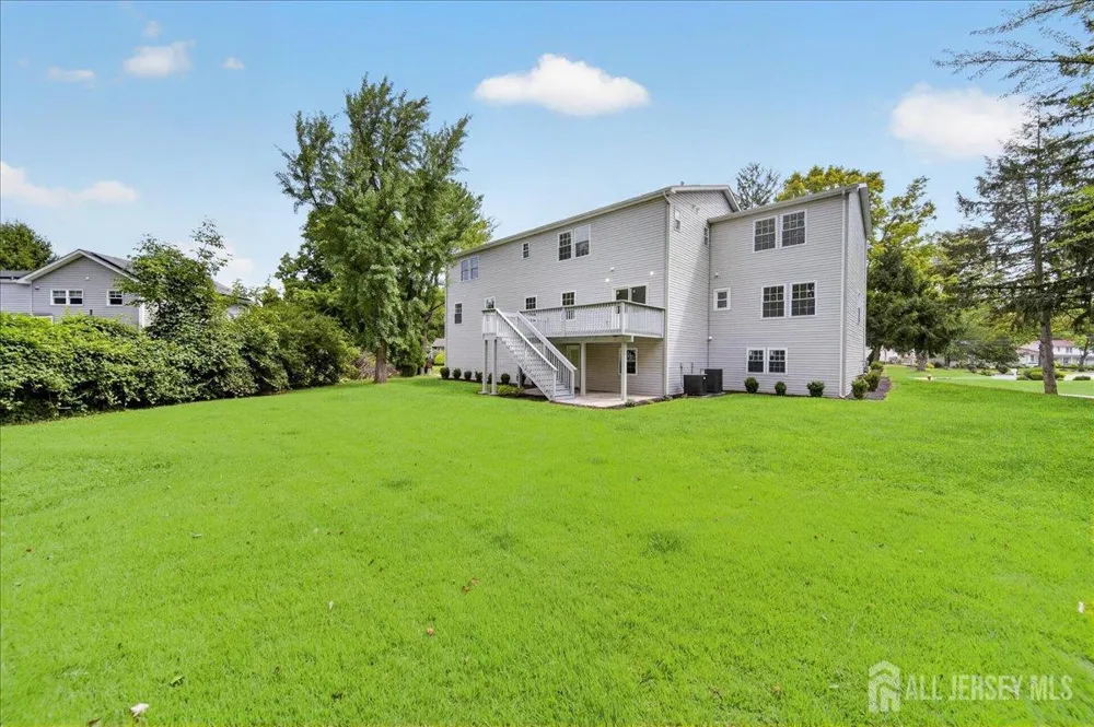 22 Mary Ellen Drive Edison, NJ 08820