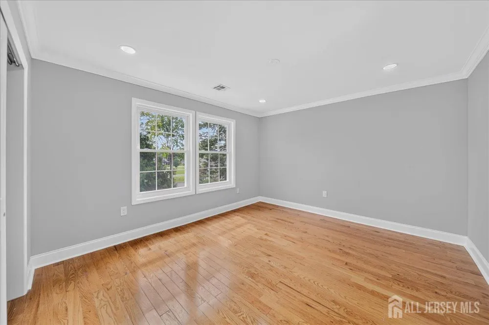22 Mary Ellen Drive Edison, NJ 08820
