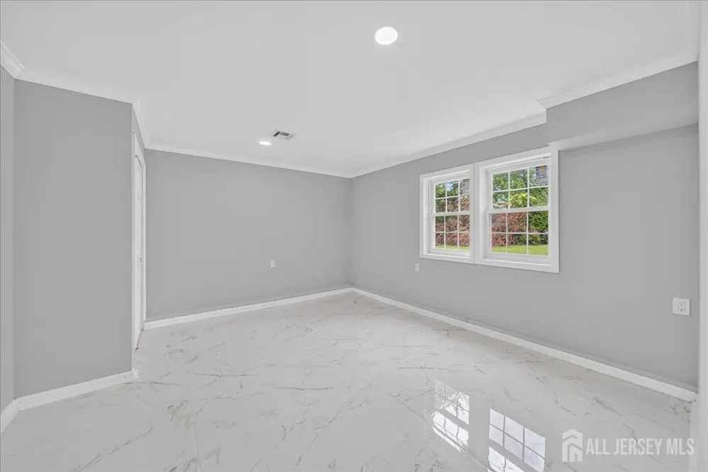 22 Mary Ellen Drive Edison, NJ 08820