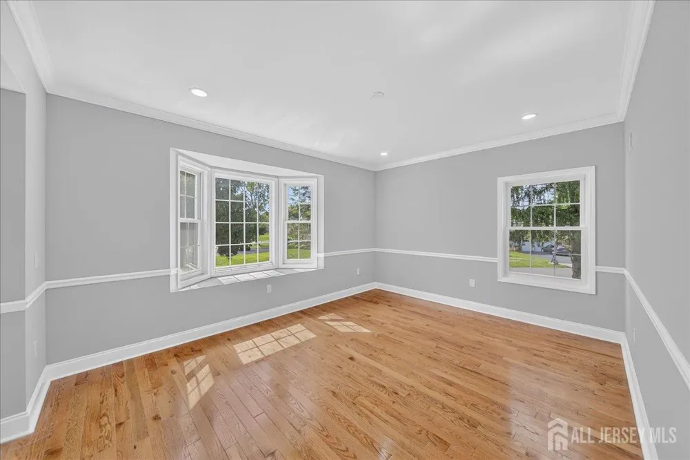 22 Mary Ellen Drive Edison, NJ 08820