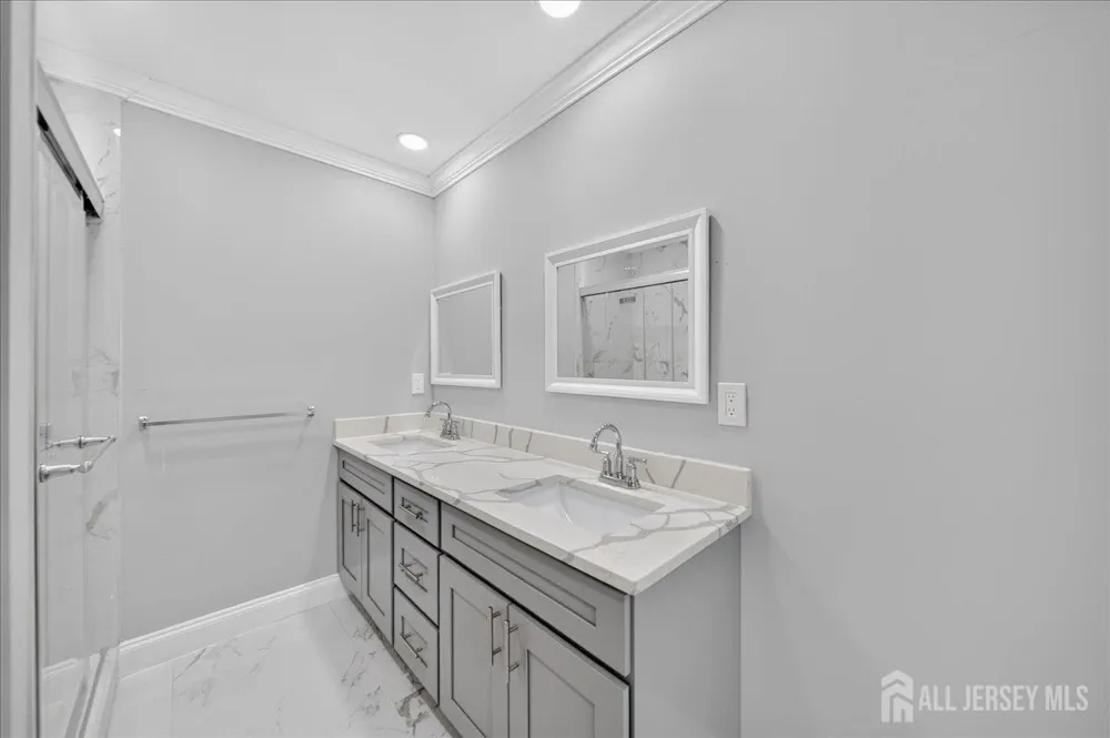 22 Mary Ellen Drive Edison, NJ 08820
