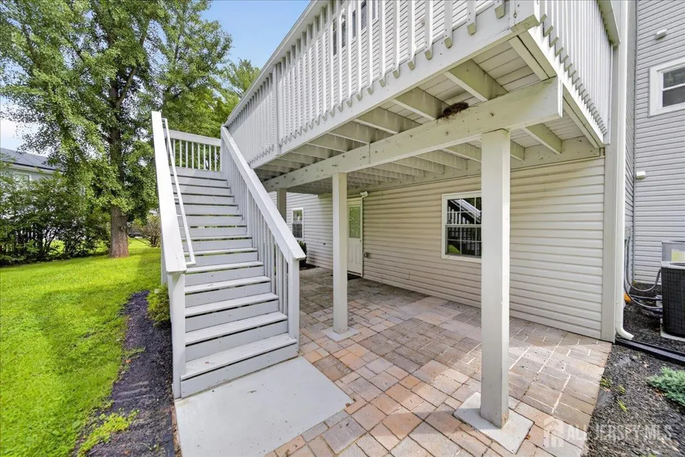 22 Mary Ellen Drive Edison, NJ 08820
