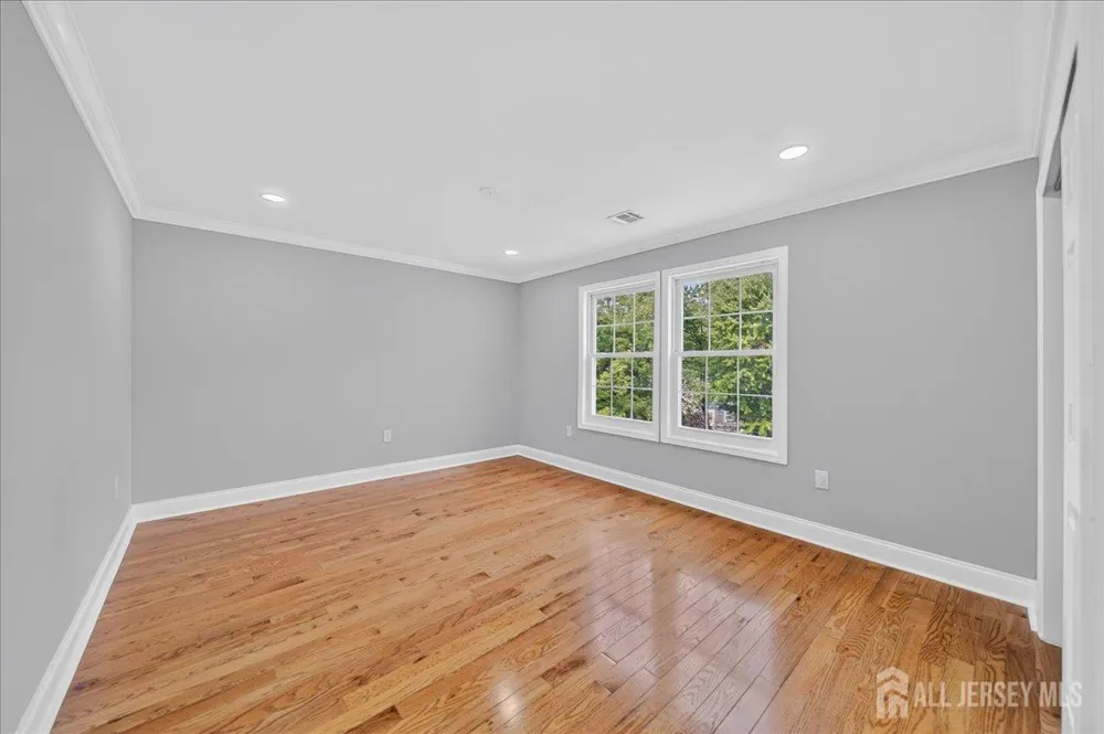 22 Mary Ellen Drive Edison, NJ 08820