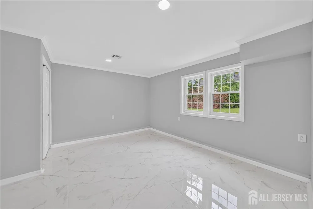 22 Mary Ellen Drive Edison, NJ 08820