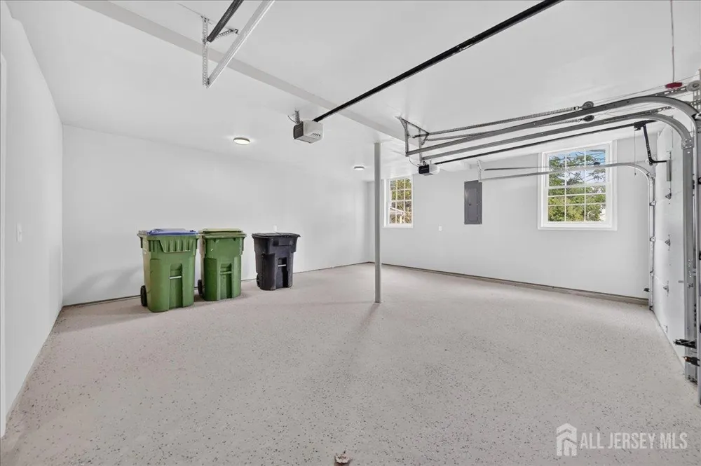 22 Mary Ellen Drive Edison, NJ 08820