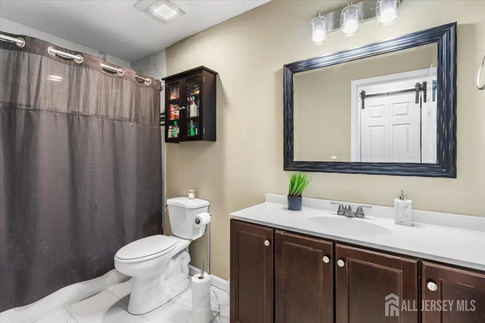 504 Geranium Court Jackson, NJ 08527
