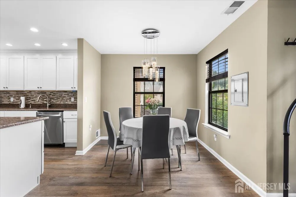 504 Geranium Court Jackson, NJ 08527