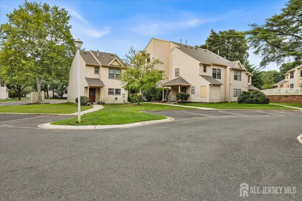 504 Geranium Court Jackson, NJ 08527