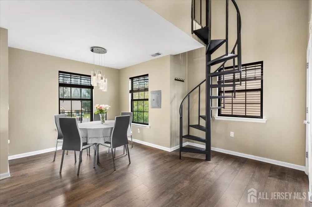 504 Geranium Court Jackson, NJ 08527