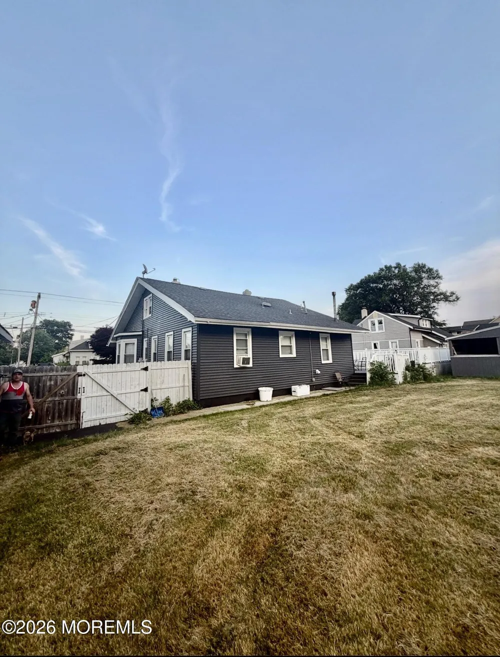 105 Hudson Avenue North Middletown, NJ 07748