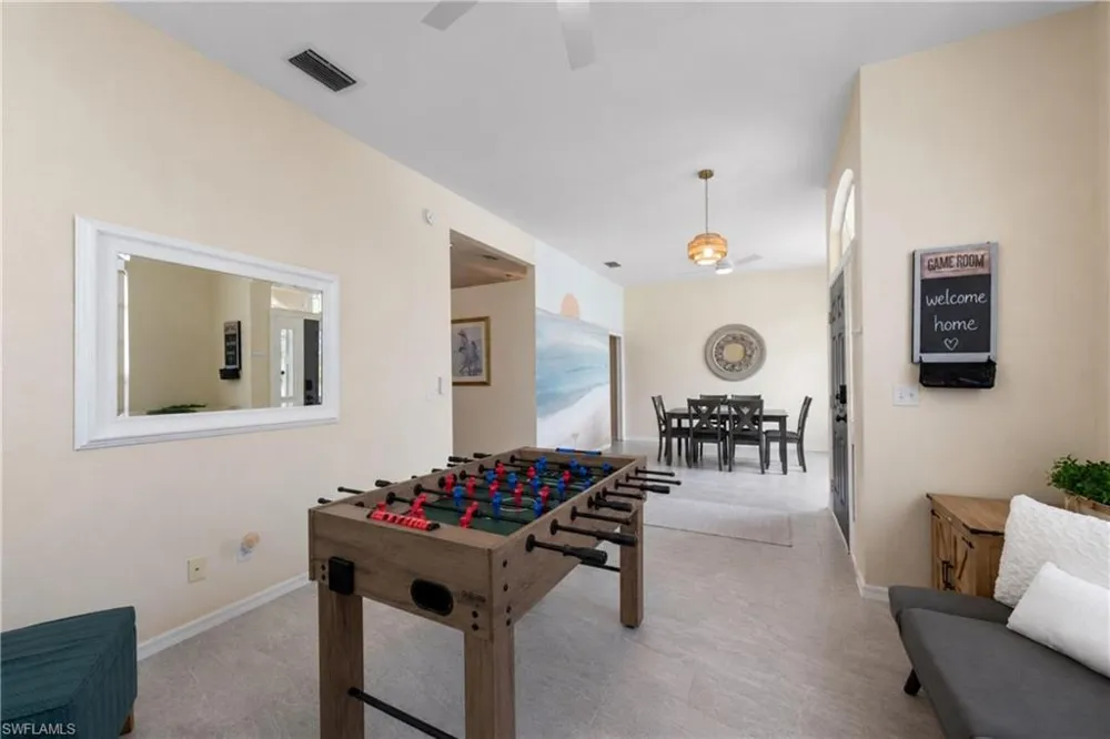 1896 Piccadilly Circus Naples, FL 34112