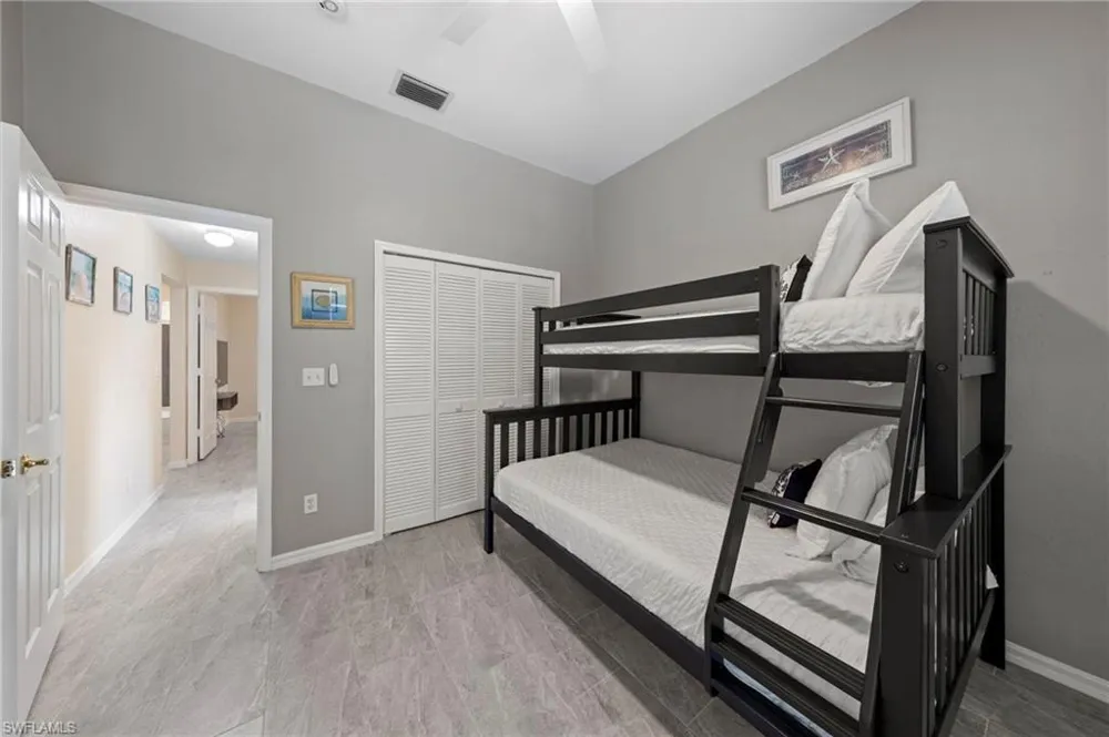 1896 Piccadilly Circus Naples, FL 34112