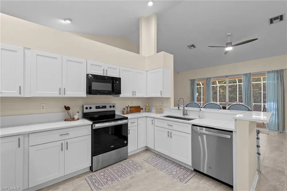 1896 Piccadilly Circus Naples, FL 34112
