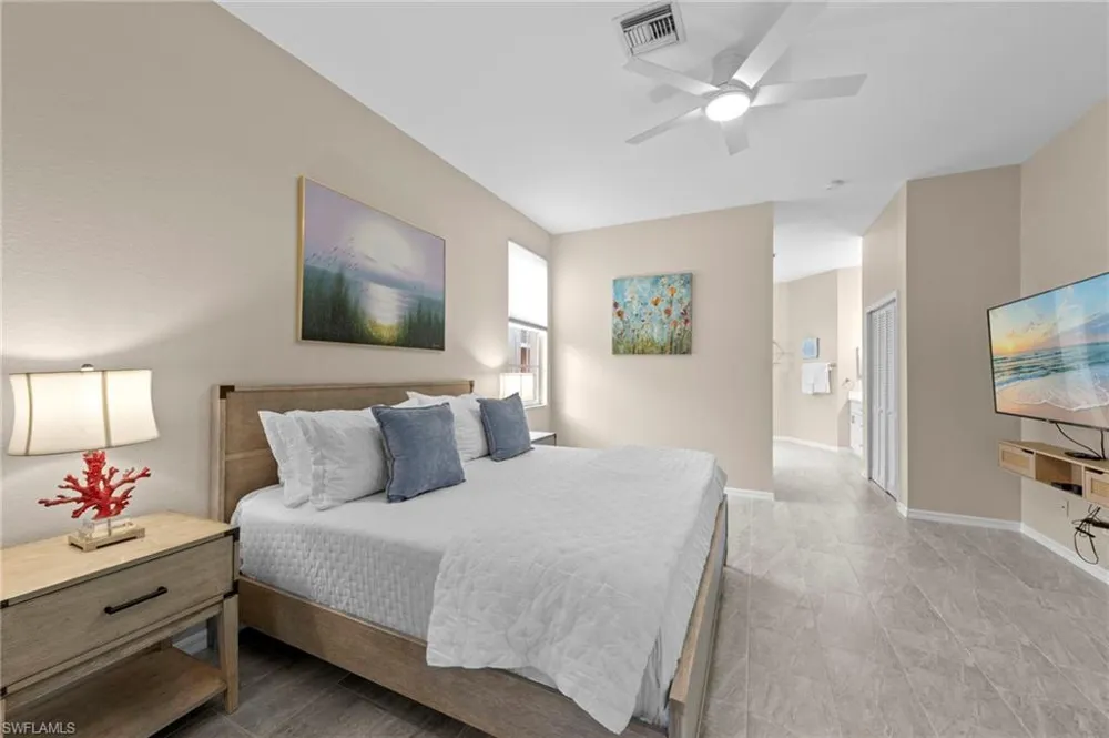 1896 Piccadilly Circus Naples, FL 34112