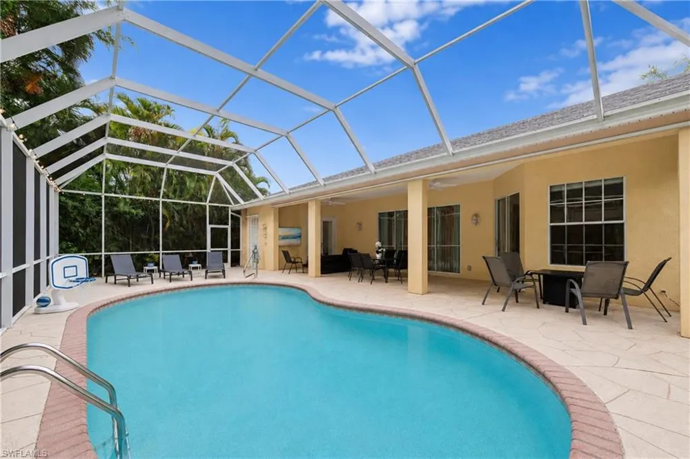 1896 Piccadilly Circus Naples, FL 34112