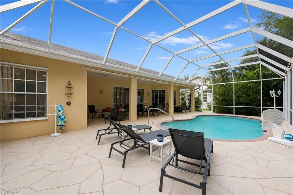 1896 Piccadilly Circus Naples, FL 34112