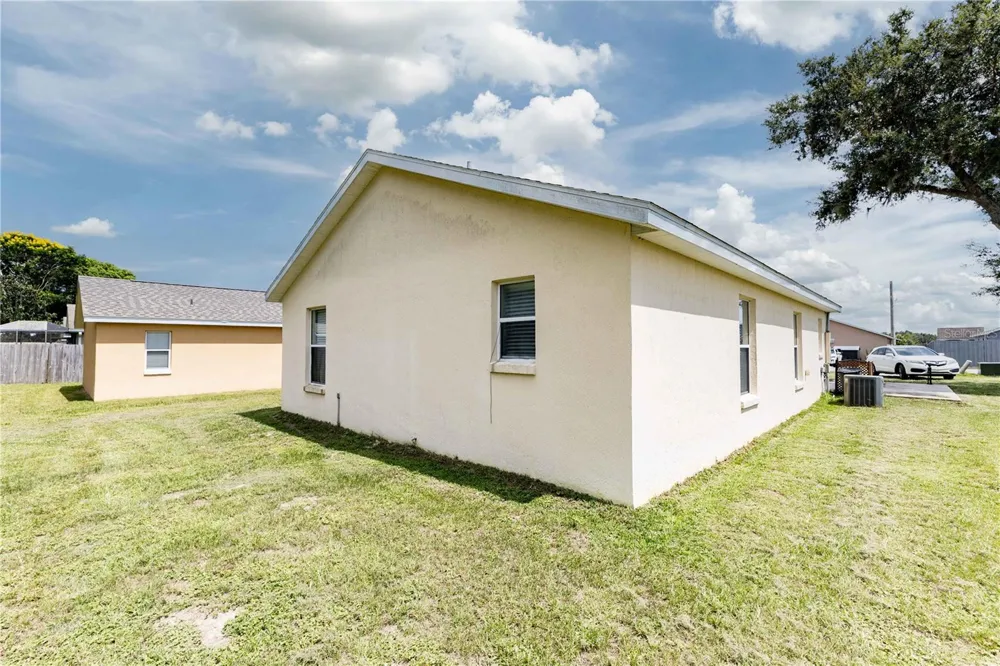 3534 COUNTY ROAD 230C Wildwood, FL 34785