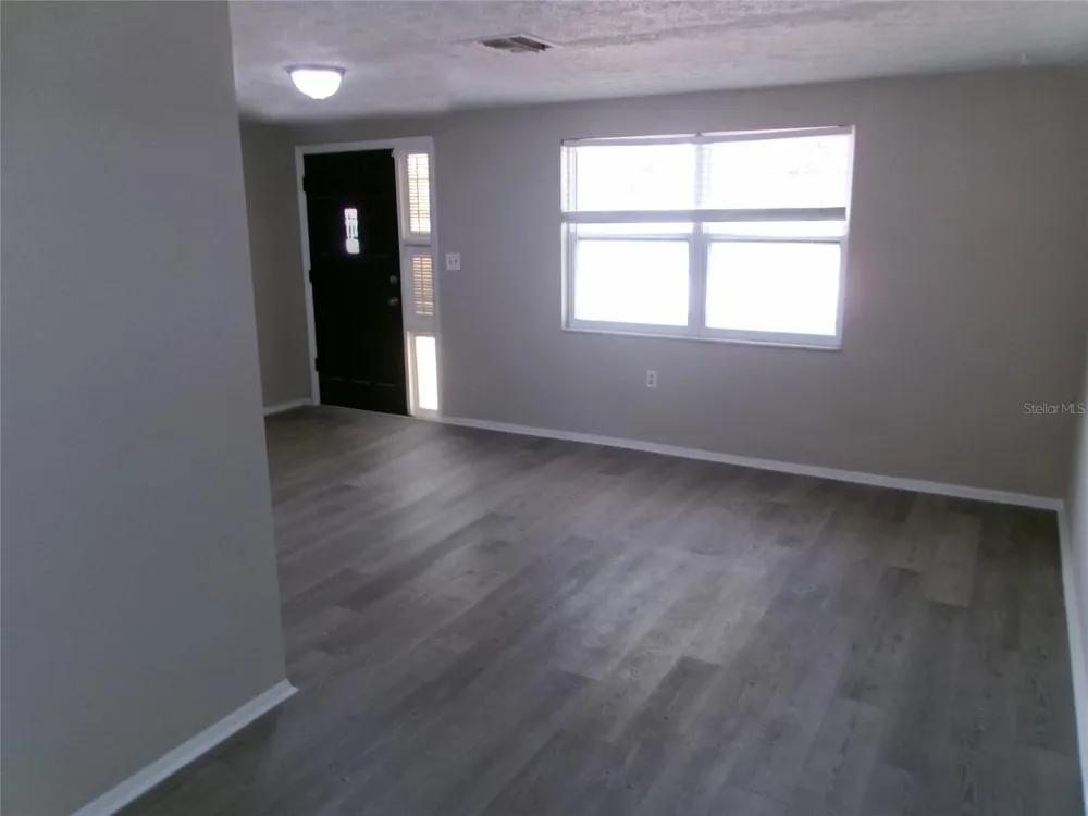 1421 NORMANDY BOULEVARD Holiday, FL 34691