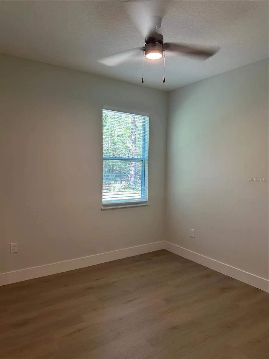 14 FISHER COURT Ocklawaha, FL 32179