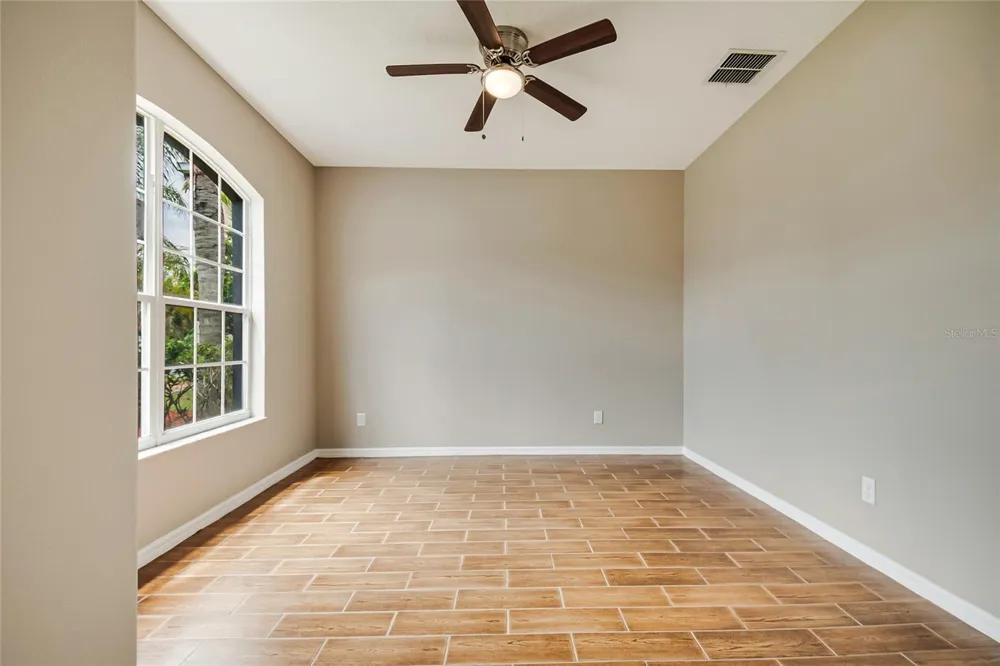 2321 THE OAKS BOULEVARD Kissimmee, FL 34746