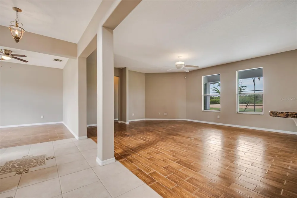 2321 THE OAKS BOULEVARD Kissimmee, FL 34746