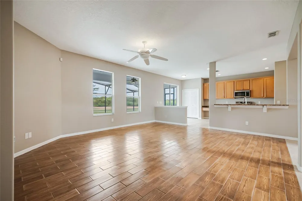 2321 THE OAKS BOULEVARD Kissimmee, FL 34746
